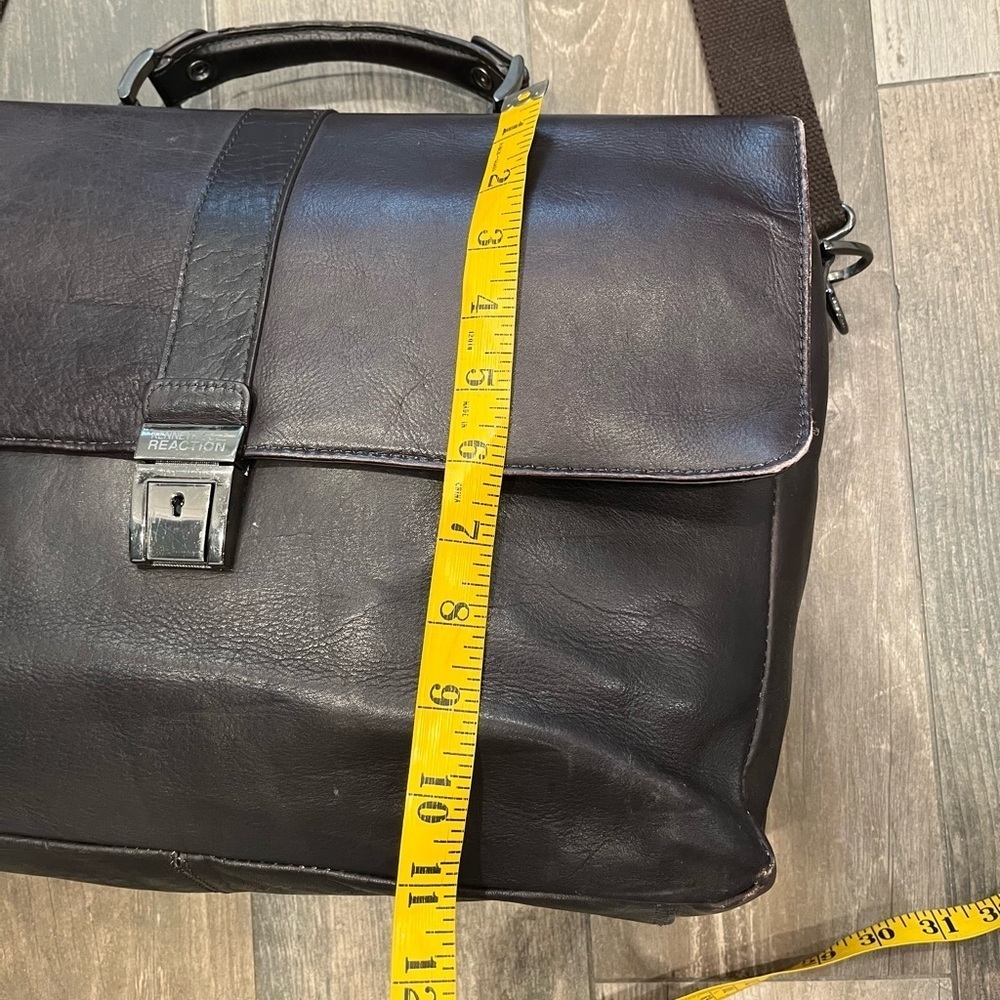 Kenneth Cole Reaction Leather Messenger Bag Briefcase Dark Brown Laptop - Picture 5 of 10
